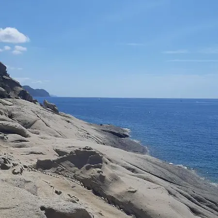 La Calle Aparthotel 3*