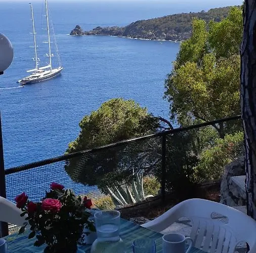 La Calle Aparthotel 3*